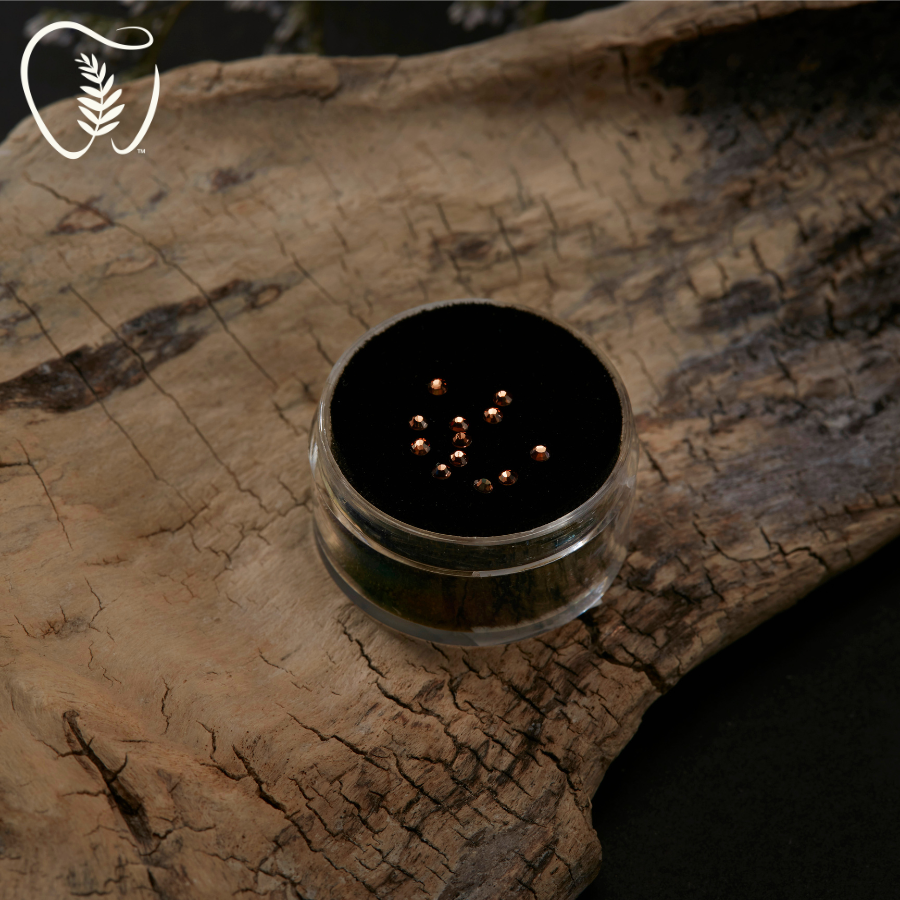 SS5 Preciosa® SMOKED TOPAZ Tooth Gem