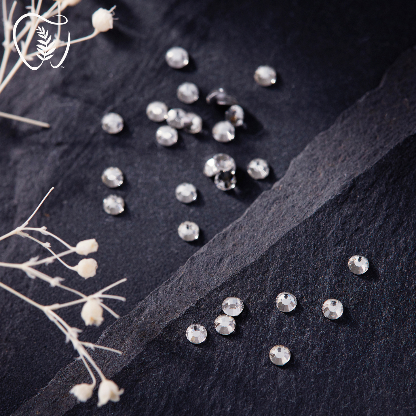 Synthetic Round- CRYSTAL