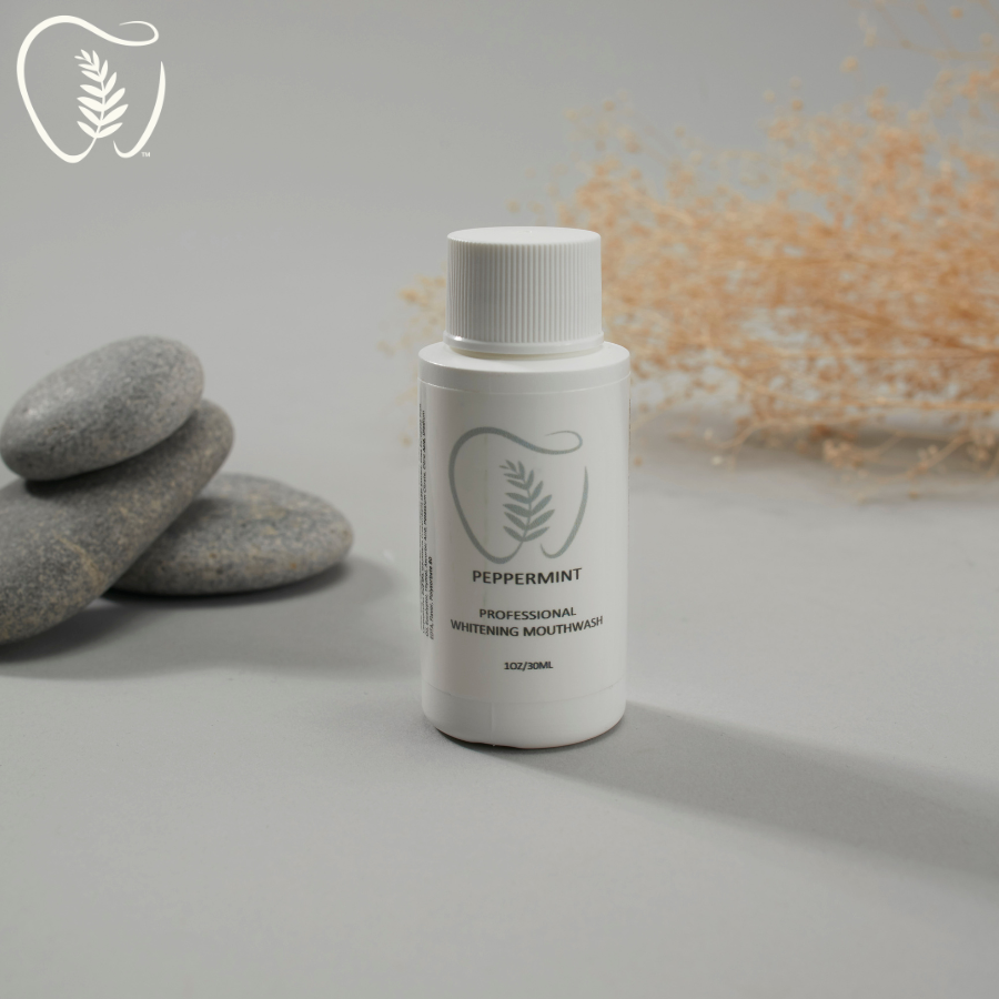 Signature Fern Peppermint Whitening Mouthwash Mini