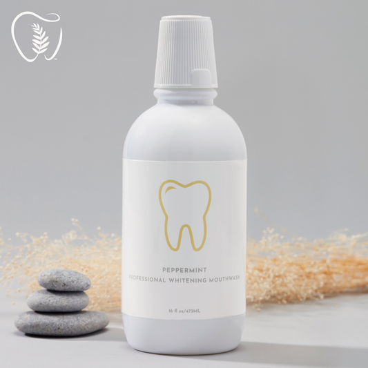 Signature Fern Peppermint Whitening Mouthwash